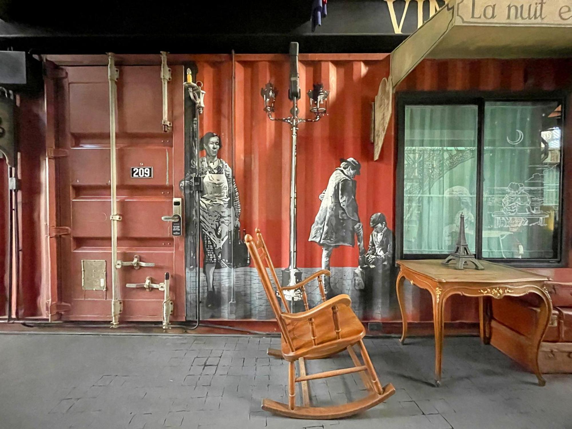 Ban Muang  Nights In A Box酒店 外观 照片
